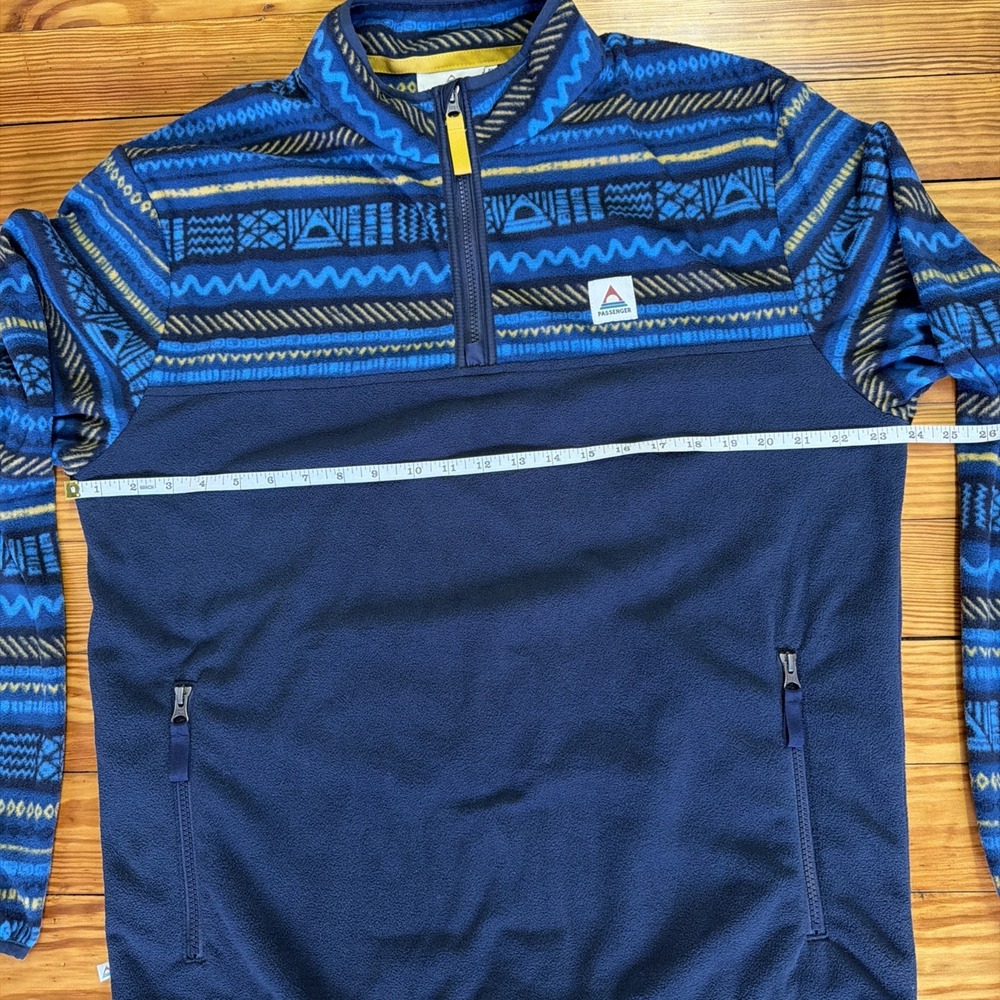 Passenger Men's Set Off Recycled Polar 1/4 Zip Fleece Pullover XL Blue Yellow - Picture 7 of 13